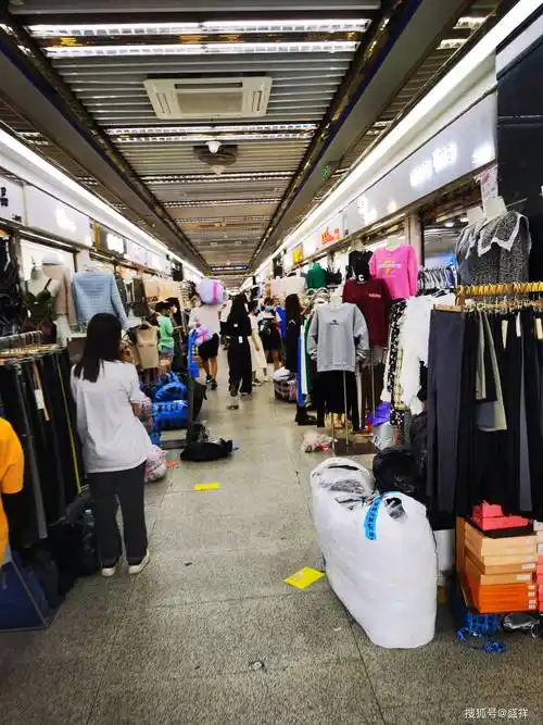 广州十三行服装批发市场最全介绍!超详细介绍-86货源网