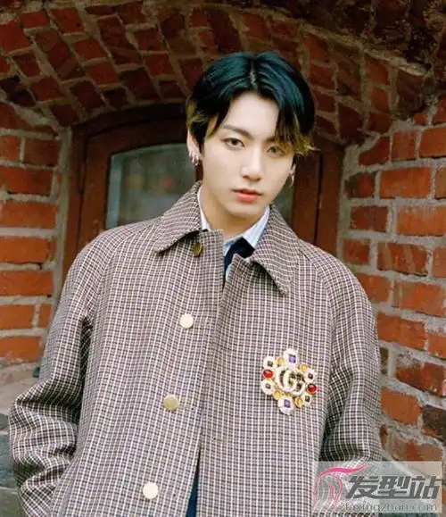 流行发色非显白染发造型莫属,2017男生短发,男生染发什么颜色显肤白帅