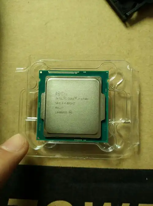 作业贴第一次自己装机i74790k华擎z97微星gtx970功夫不负有心人一次