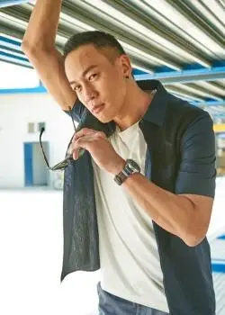 何润东夏日短发时尚魅力写真