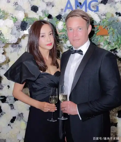 44岁马雅舒仍是美人混血儿女遗传高颜值老公罗伯特也功不可没