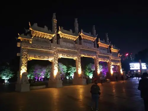 辽阳广佑寺,白塔.5月17日