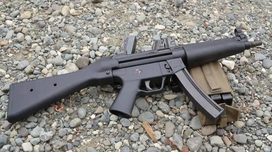 德国出品必属精品 反恐部队的标配 mp5冲锋枪享誉全球_反恐行动_射击_