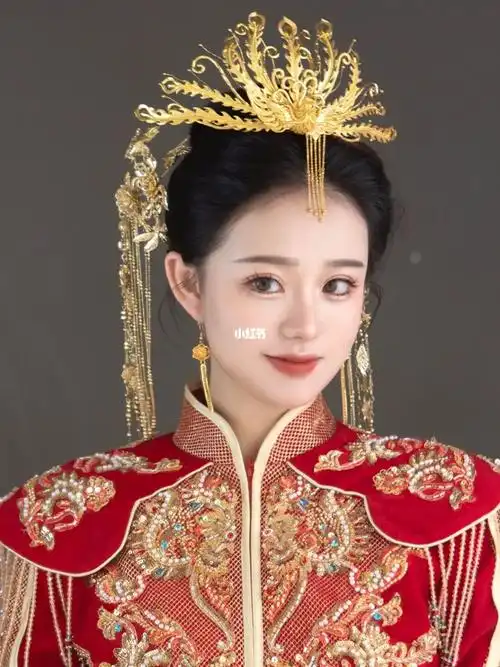 纯黄金头饰凤冠出嫁中式仪式造型荆州新娘