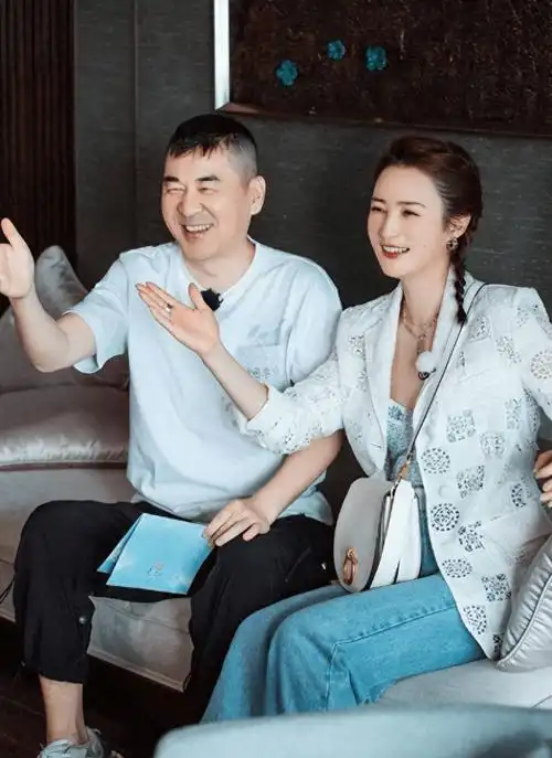 别再装了,陈建斌只是她的"接盘侠"_蒋勤勤_张孝正_事业