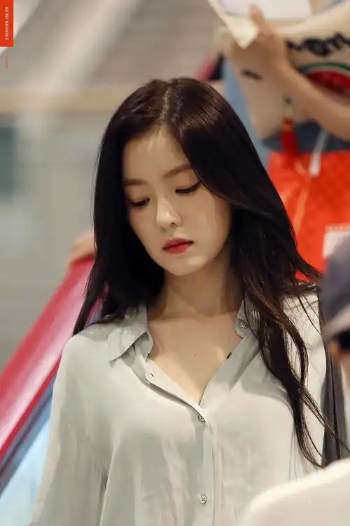 裴珠泫 irene