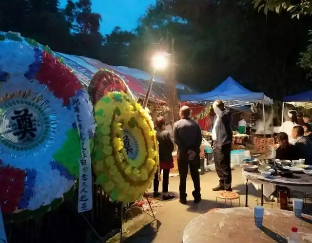 注意了!农村殡葬出新政策,严禁土葬,清查这3种丧事乱象!