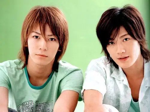 求这张赤西仁龟梨和也的原图