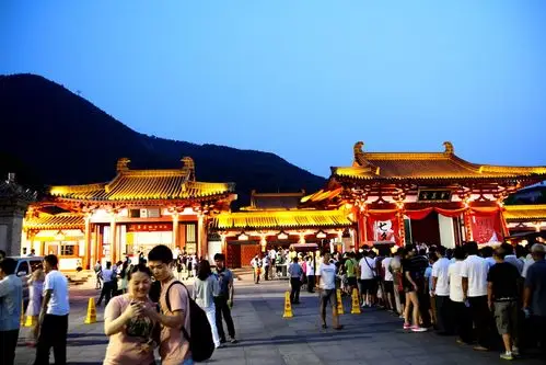 大唐华清城夜景