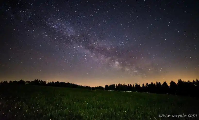 夜晚绚丽的星空美景图片夜晚美景的图片