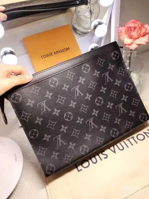【洋码头】 lv 男款中号老花 棋盘格手袋 手包 m61692 n41696规格