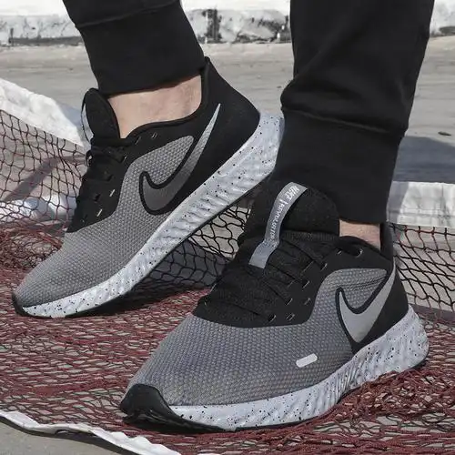 nike耐克男鞋2021秋冬新款revolution5网面透气舒适运动跑步鞋cd0223