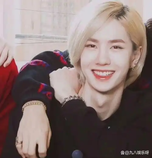 王一博生日多方送祝福,一年解锁4个新角色,工作室发文粉丝泪目