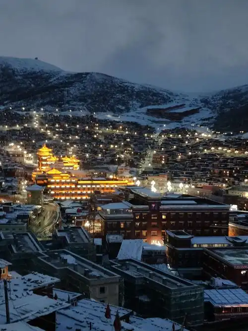 我们走进神秘的川甘藏区