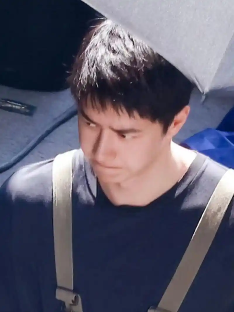 委屈出奶膘的酷盖 #王一博