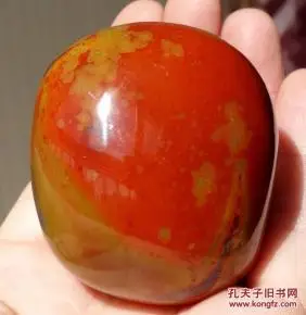 鸡血玛瑙极为罕见的鸡血玛瑙玛瑙和水晶共生鸡血阴阳玛瑙奇石非常特别