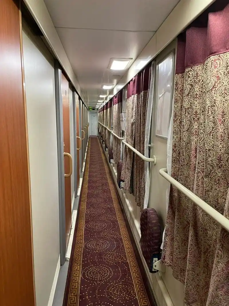 z37/8次王牌·全路配置顶级软卧 武汉铁路局的王牌绿皮车,已经持续10