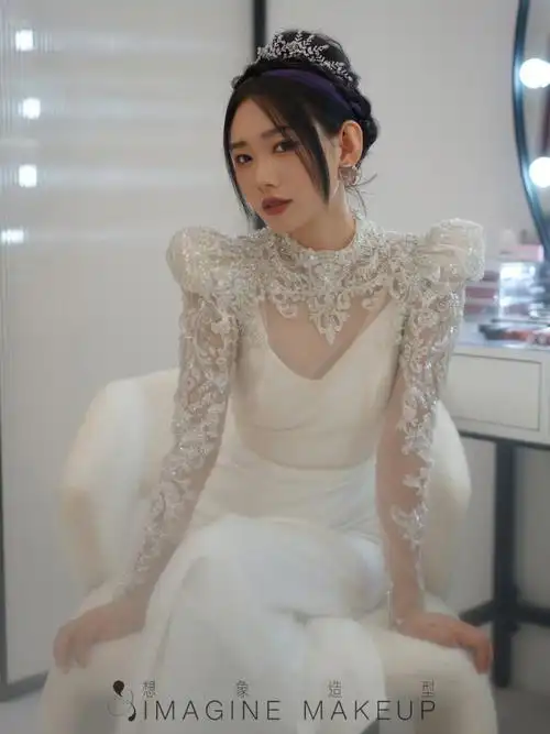 短发新娘滴高贵盘发哈哈