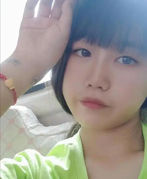 自拍,唯美的女孩(1)_网易订阅