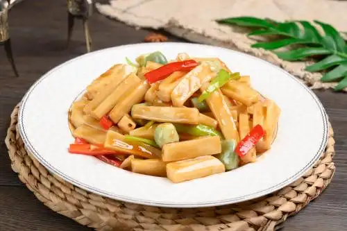 腊八蒜烧藕条 henp202101