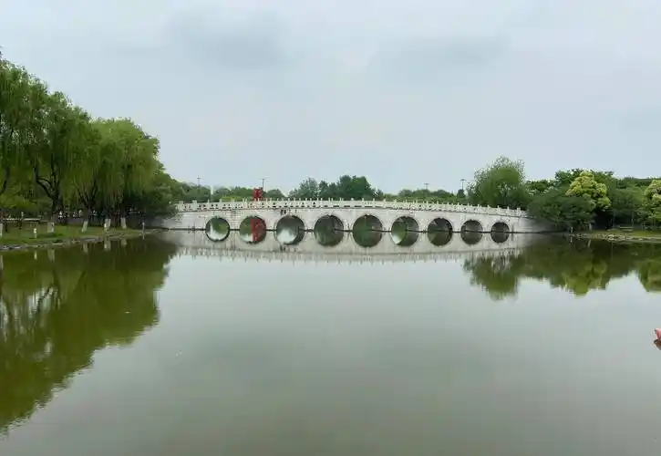 江苏宜兴团氿风景区 免费4a景区 团氿水韵江南味 宜园景致最赏心_什么