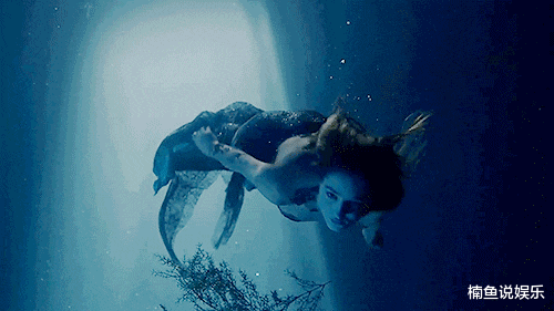 全智贤和林允的美人鱼再惊艳,也难敌她的性感身姿,满足所有幻想