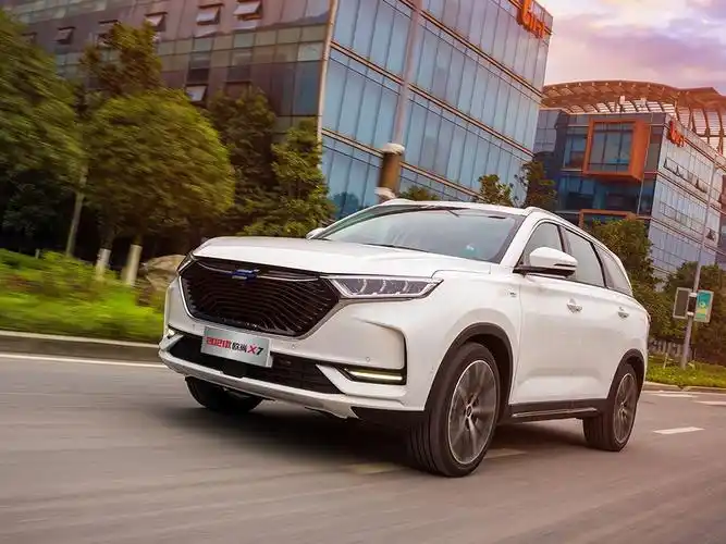 长安欧尚x7正式上市 7.77万元起售/有颜有料