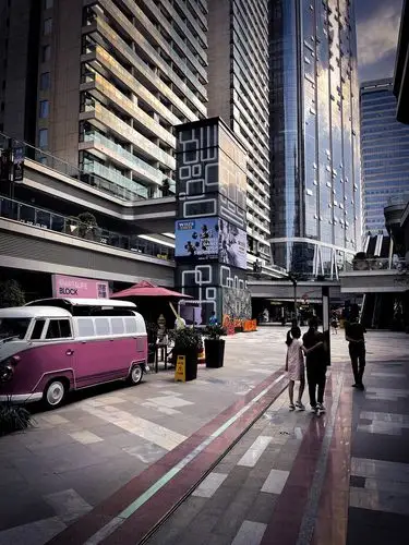 城市碎片和我一起在成都的街头走一走