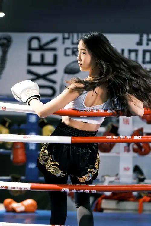女拳击手
