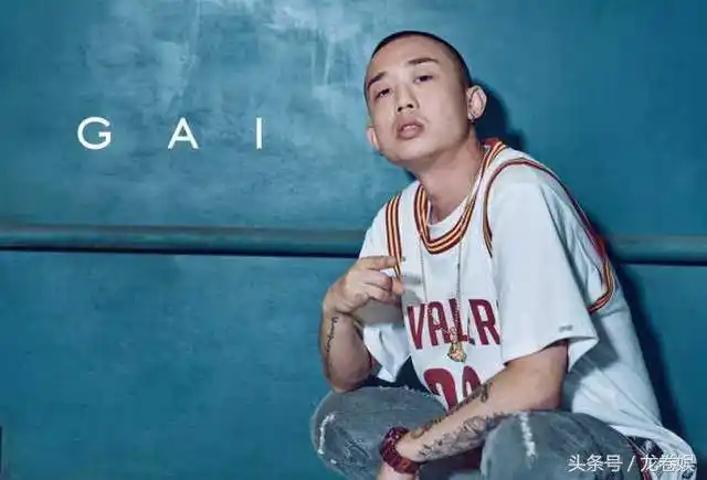 新浪微博公布买榜明星黑名单!李小璐宋小宝gai全被重罚!