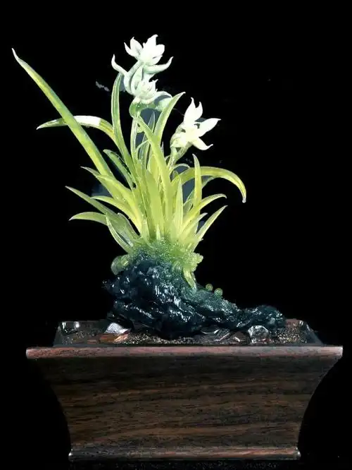 "中国·鞍山书画和岫岩玉雕精品展"在中国美术馆开幕