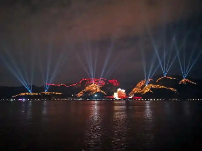 瓯江灯光秀秀三