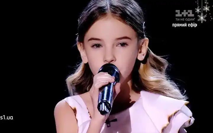 天籁之音,10岁女孩夺冠神曲,众望所归『丸子字幕组』