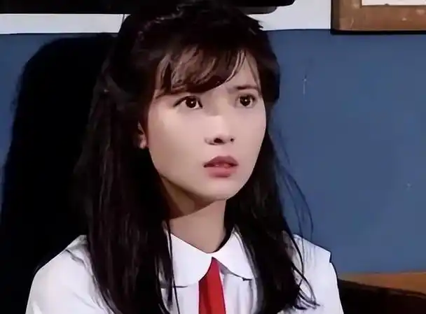 蓝洁瑛:曾是美艳女星,后被称"疯婆",这一生颠沛流离