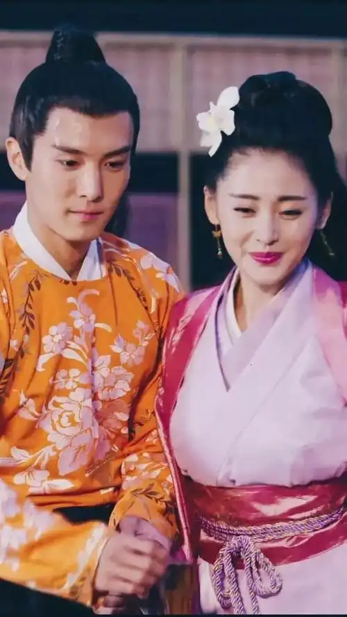 13部经典穿越电视剧火得一塌糊涂现在看也不过时你看过几部