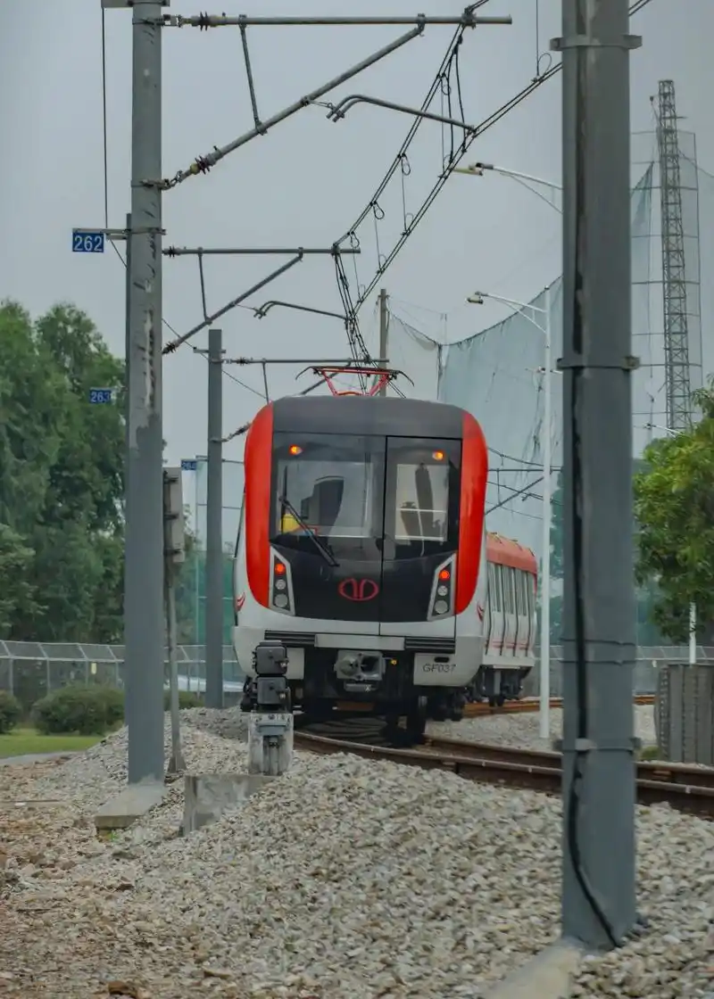 广佛地铁夏南车辆段列车照片.