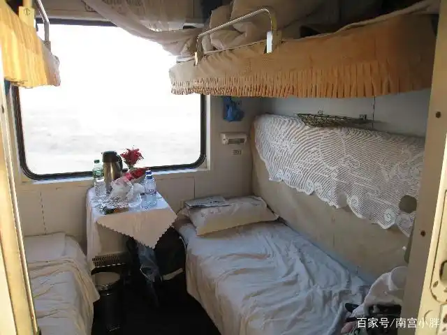 火车上的软卧和硬卧主要有什么区别