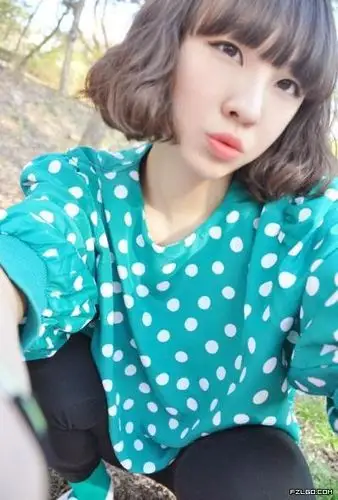 这种发型锁色多少钱 有图 但只烫不染 还有这种发型叫什么