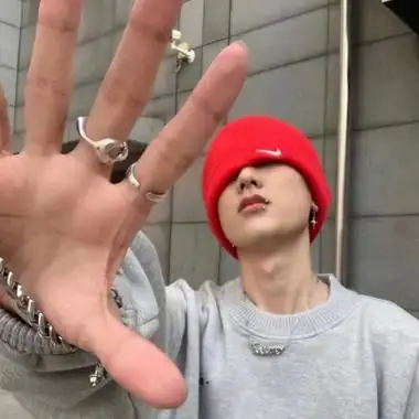 高清超酷的嘻哈男生真人头像图片