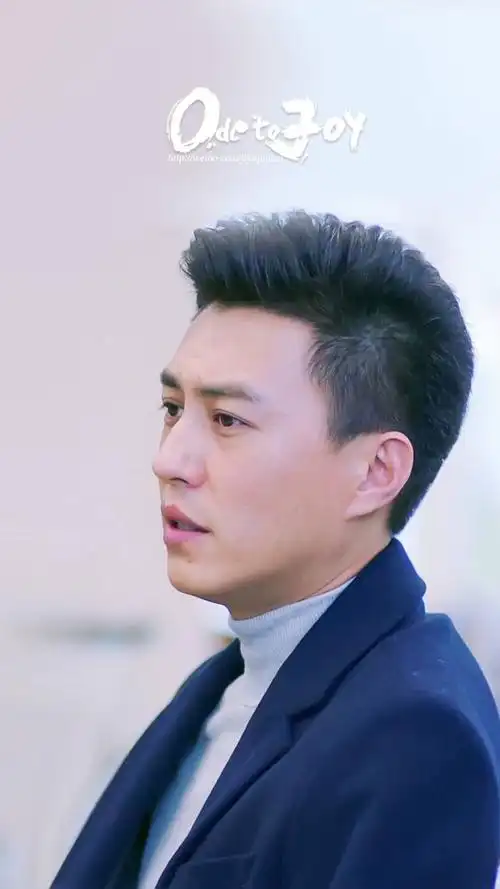 欢乐颂是一部现实主义题材的电视剧,老谭是其中唯一的童话,既有"一切