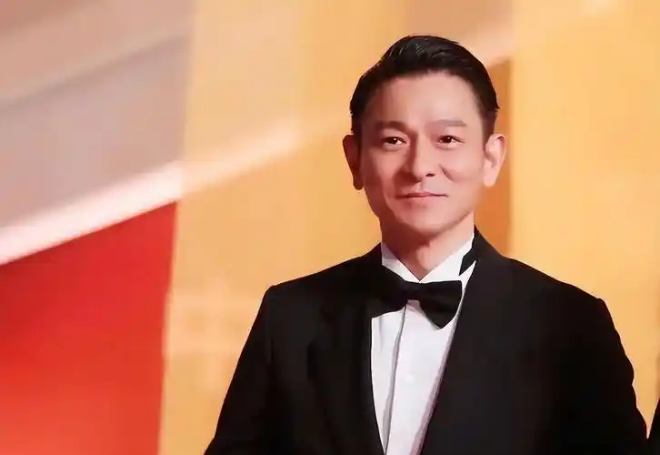 陈道明实至名归,黄晓明被怀疑,易烊千玺闷声干大事_电影_刘德华_中国