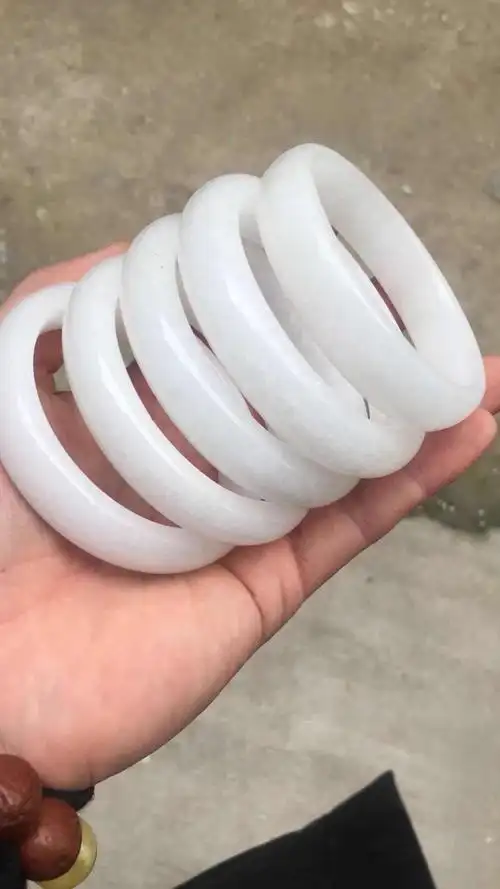 汉白玉手镯 阿富汗白玉石手镯 四川白玉手镯 白玉手镯会销礼品