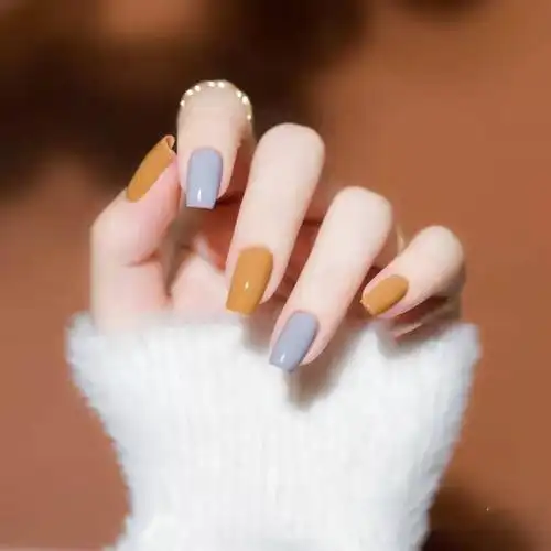 适合手黑妹子的10款美甲,不是只有红色才显白