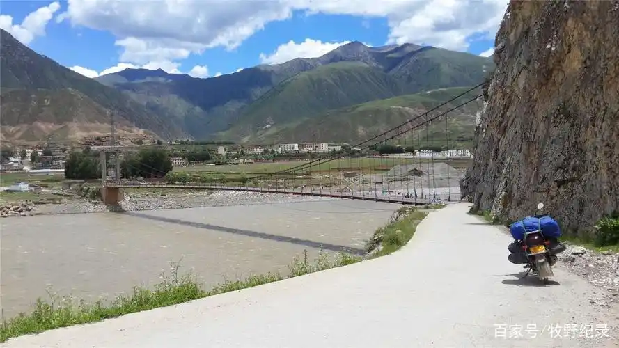 金沙江考察第四十四天 四川甘孜石渠县洛须镇 三省交界塞外江南