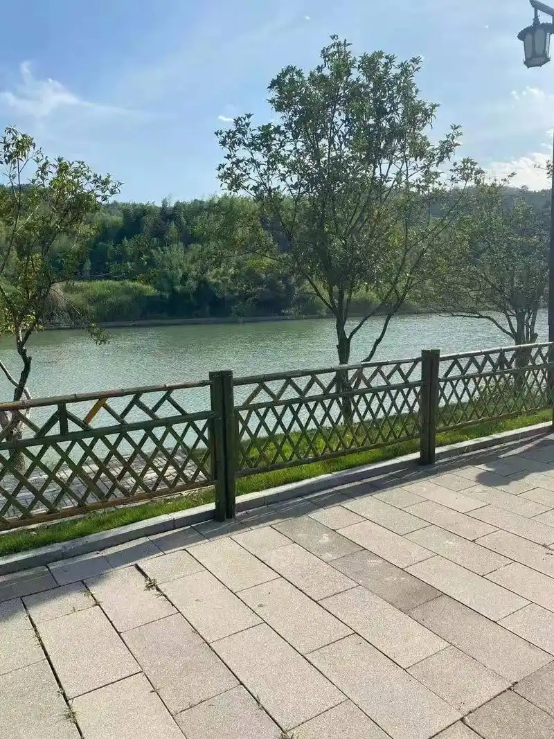 竹篱笆围墙栅栏.竹篱笆围墙栅栏 美丽乡村建设绿化 花园庭院围 - 抖音