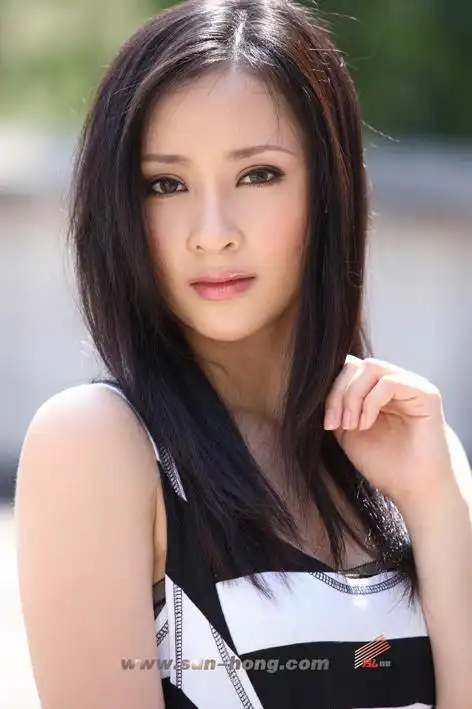 杨舒婷照片孔令辉新女友杨舒婷写真