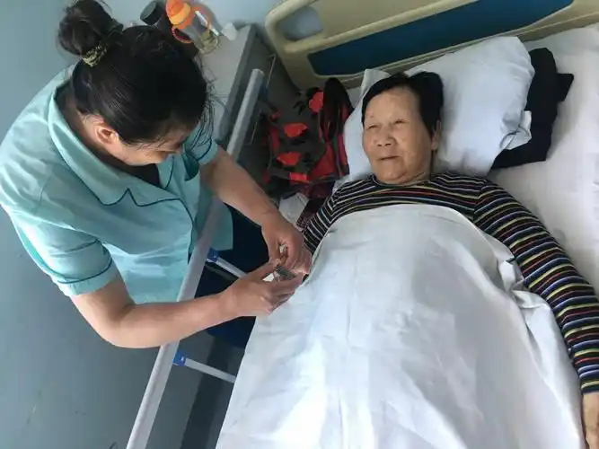 解放军984医院三替陪护每周三短六洁活动日