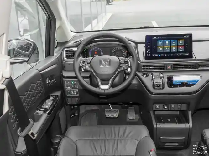 艾力绅锐·混动:家用mpv新选择