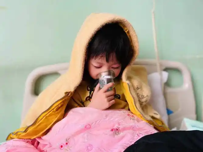 我家千金成长记||住院生活中的乐趣