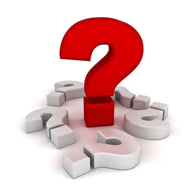 白色的大红色问号,在白色背景上的白色问号标记之间很大的问题的概念,